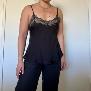 Blu life vintage lace cami black top